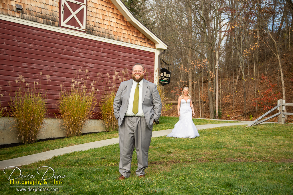 wedding photos at The Barn at Powers