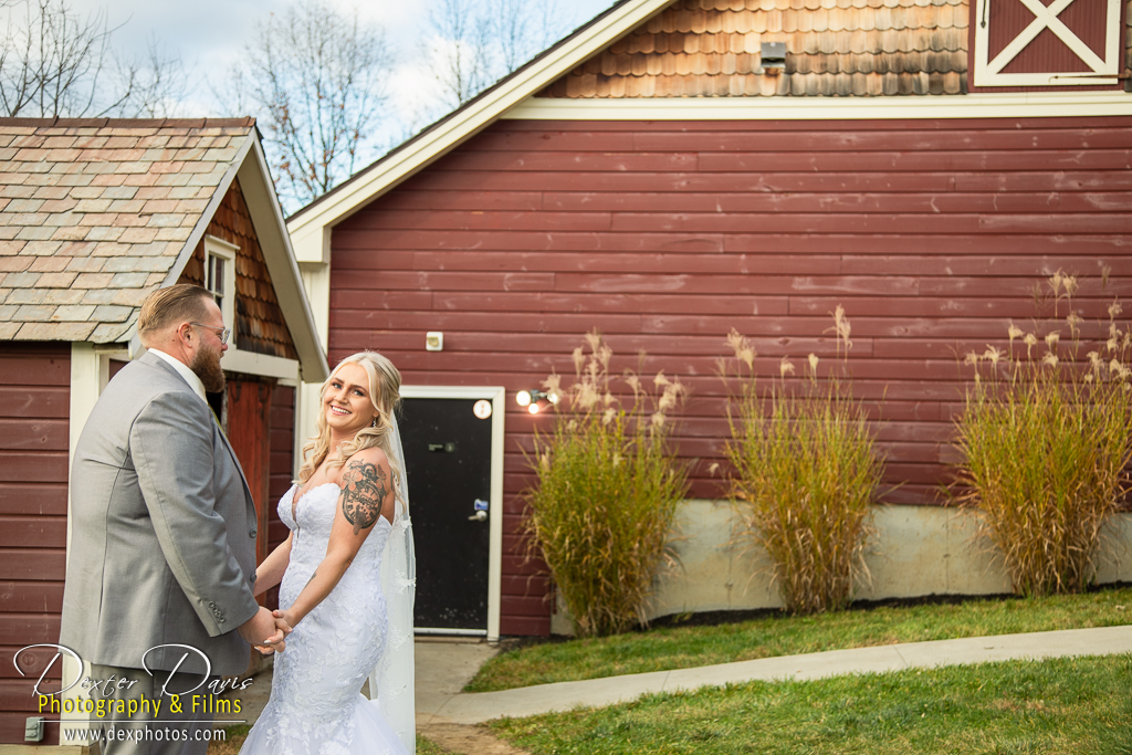 wedding photos at The Barn at Powers