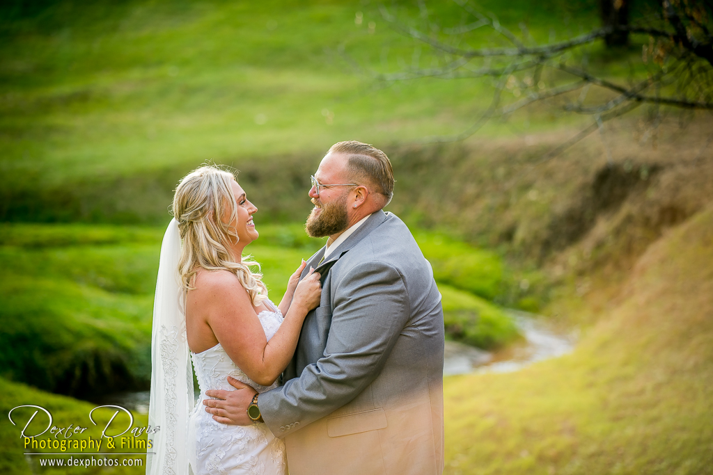 wedding photos at The Barn at Powers