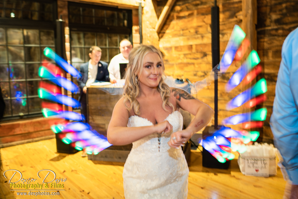 wedding photos at The Barn at Powers